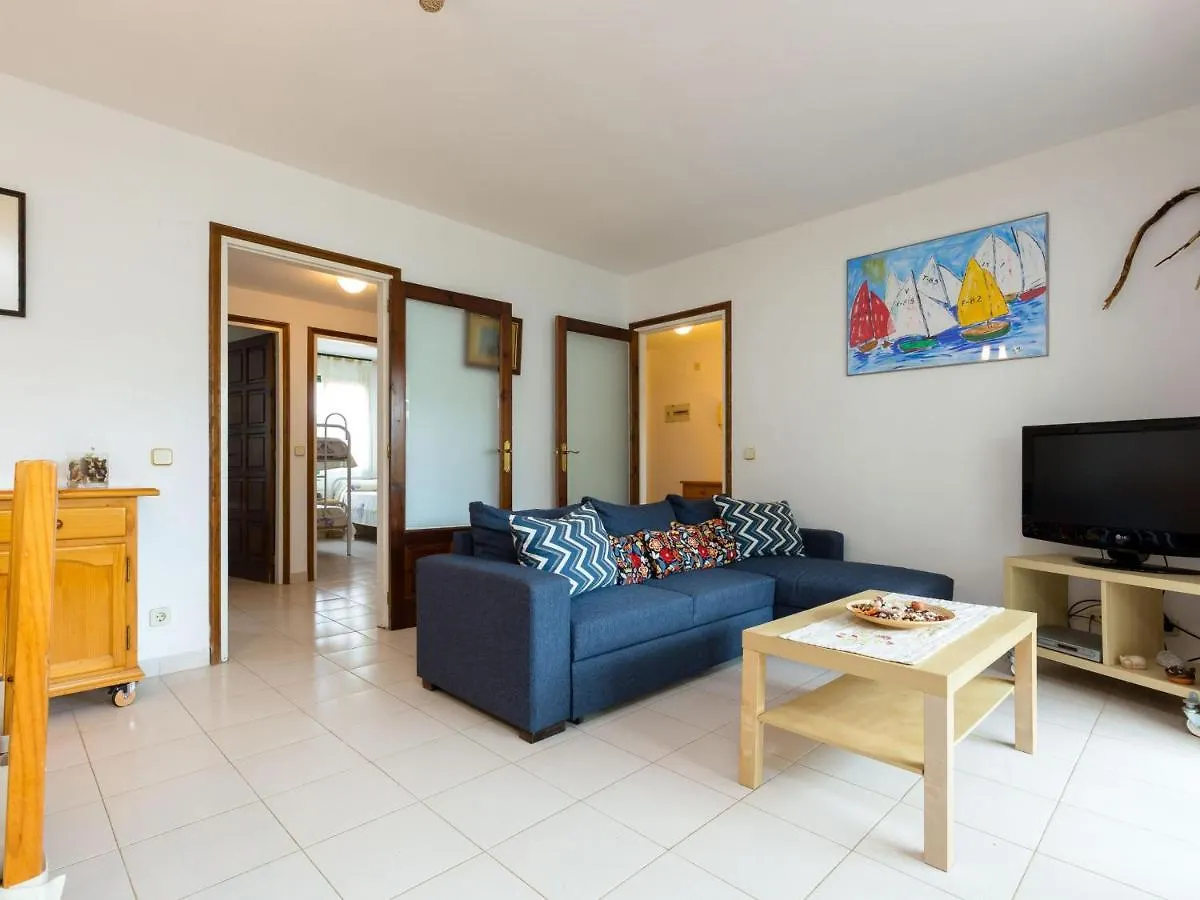 Apartment Apartamento Luminoso Con Jardin, Piscina Comunitaria Y Cerca De La Playa En Llanca. - Es-228-41 Spanien